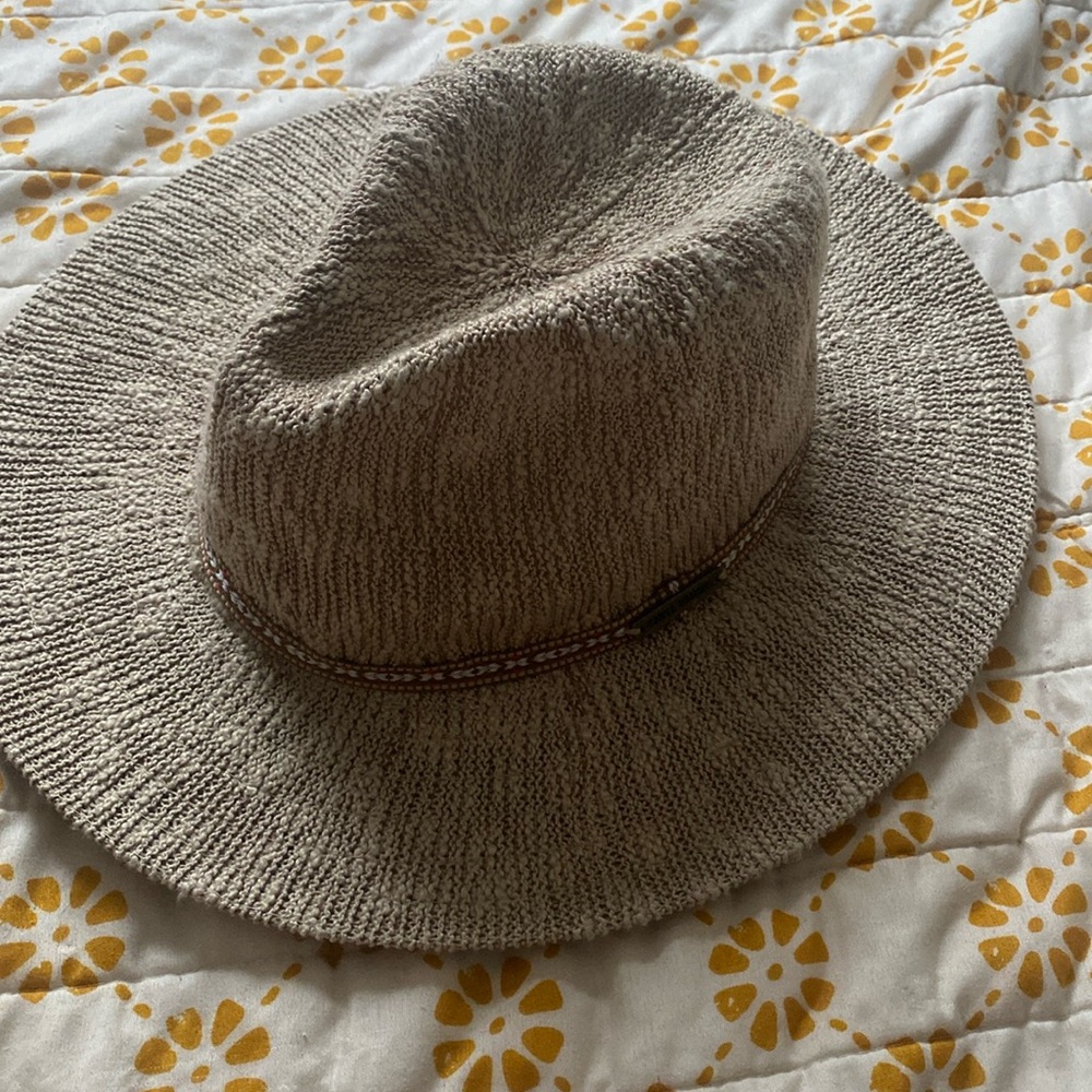 Carve designs hat REI